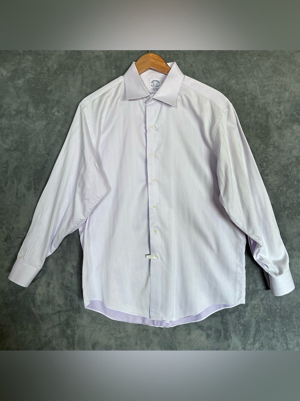 Brooks Brothers Vintage Light Purple Egyptian Cotton made in USA size 16.5 x 34